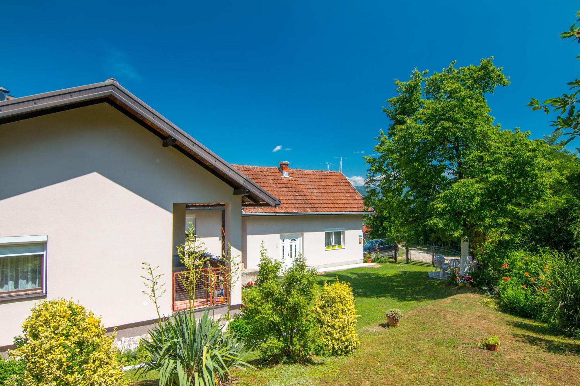 Villa Kuca Za Odmor Dm Bajina Basta Exterior foto